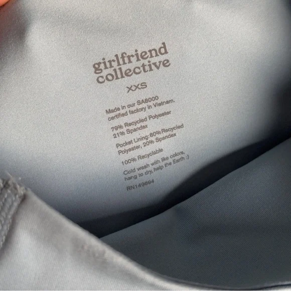 Girlfriend Collective Compressive Pocket blue Legging - Picture 7 of 9